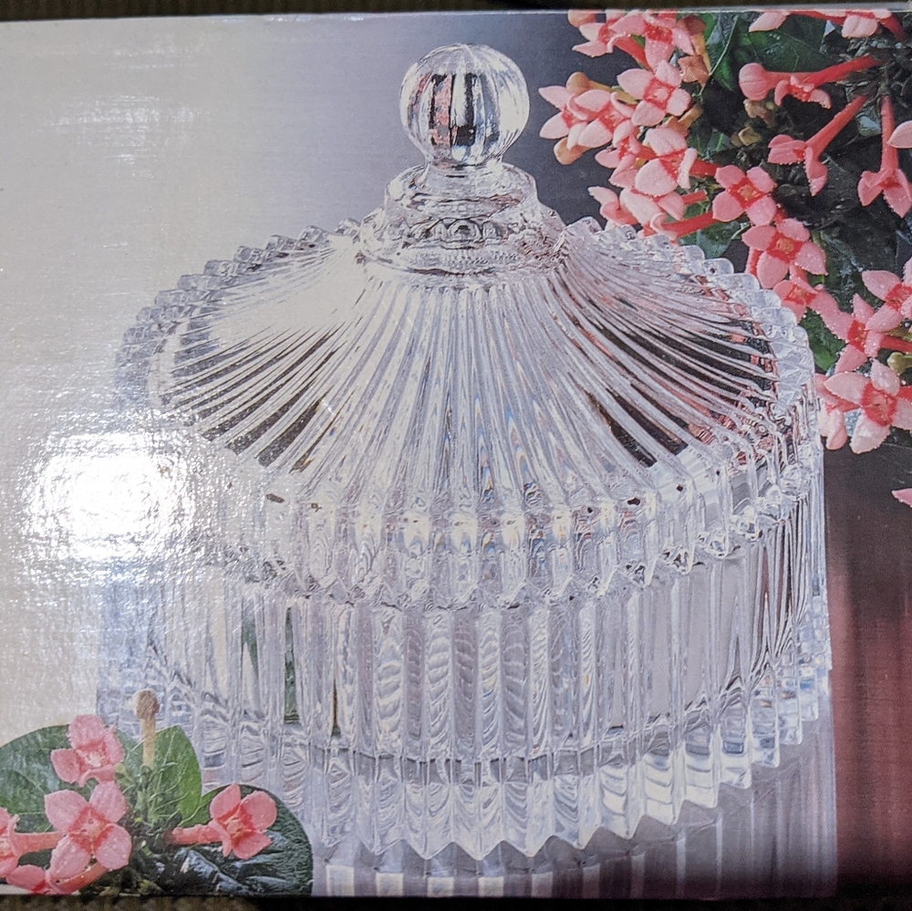 Mikasa Crystal 6.5 inch Covered Canister